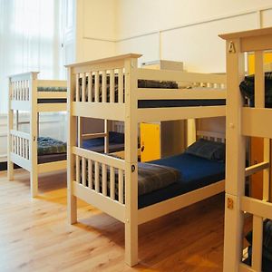 Dormitory Room Mixed